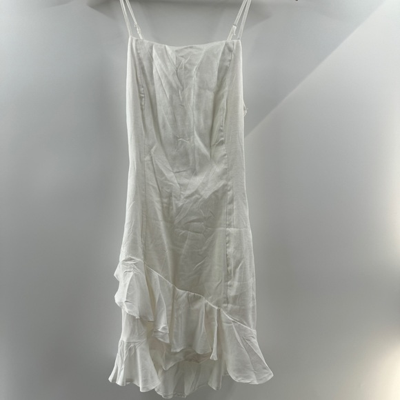 Blue Rain Dresses & Skirts - Blue Rain White Ruffled Dress – Size L